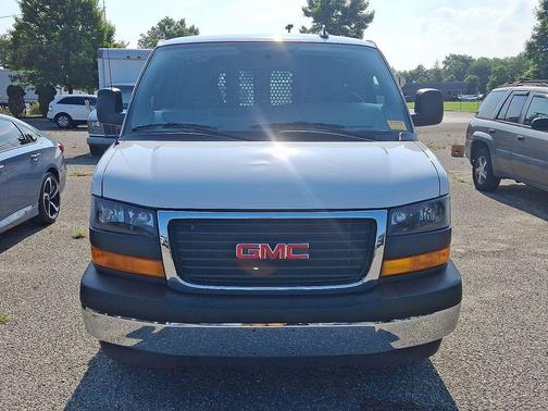 2024 GMC Savana 2500 Work Van