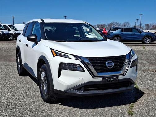 2021 Nissan Rogue S
