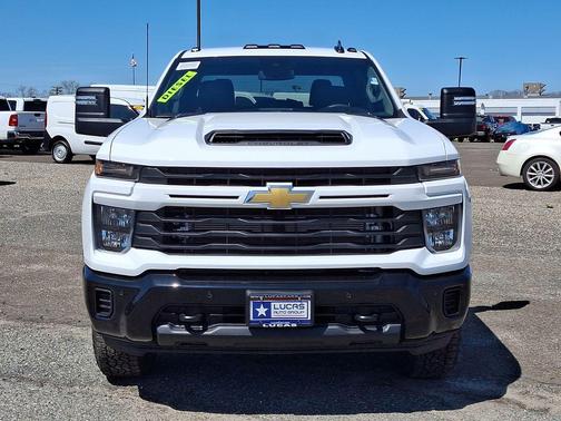 2025 Chevrolet Silverado 2500 Custom