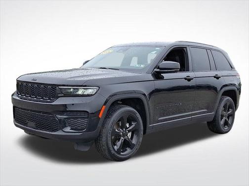2022 Jeep Grand Cherokee Altitude