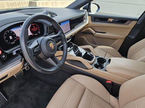 2025 Porsche Cayenne S