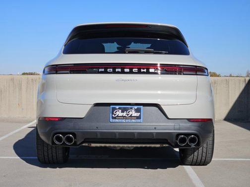 2026 Porsche Cayenne Cayenne E-Hybrid