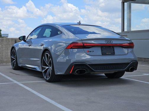 2021 Audi RS 7 4.0T