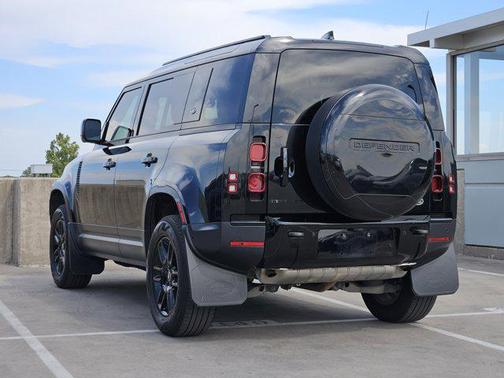 2023 Land Rover Defender 110 S