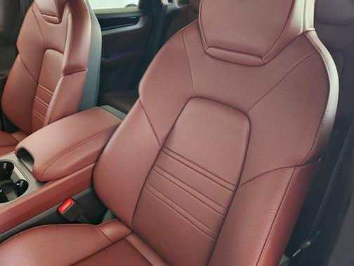 2026 Porsche Cayenne S