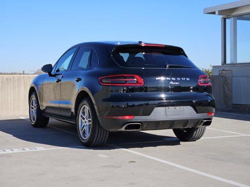2018 Porsche Macan 