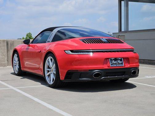2024 Porsche 911 Targa 4 GTS
