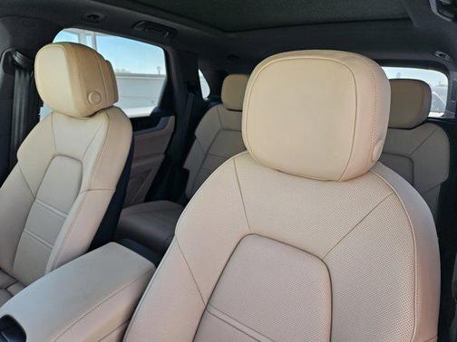 2026 Porsche Cayenne S