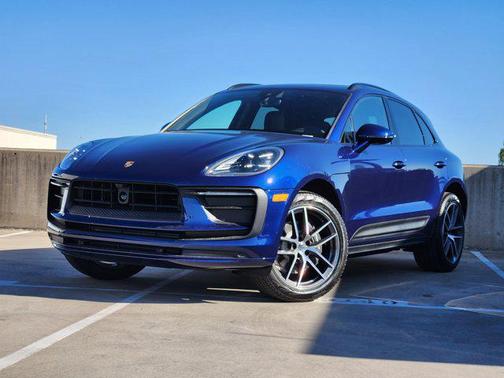 2026 Porsche Macan AWD