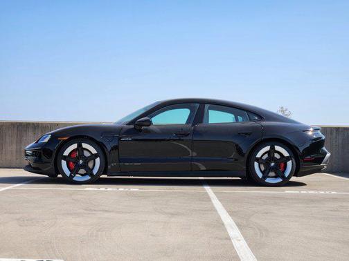 2025 Porsche Taycan 4S
