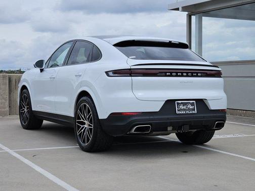 2025 Porsche Cayenne Coupe AWD