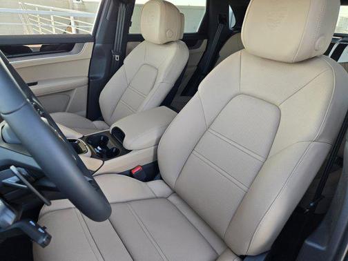 2026 Porsche Cayenne Cayenne S E-Hybrid