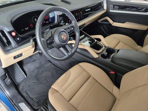 2025 Porsche Cayenne Cayenne