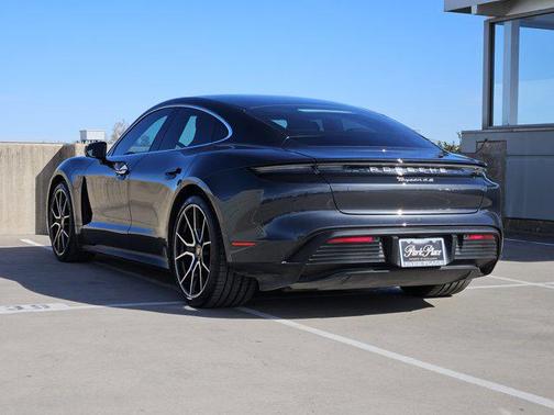 2024 Porsche Taycan 4S