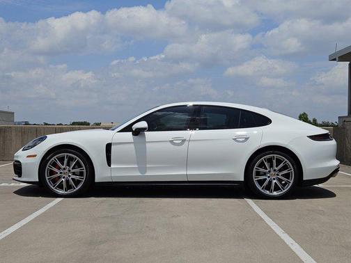 2021 Porsche Panamera 4S