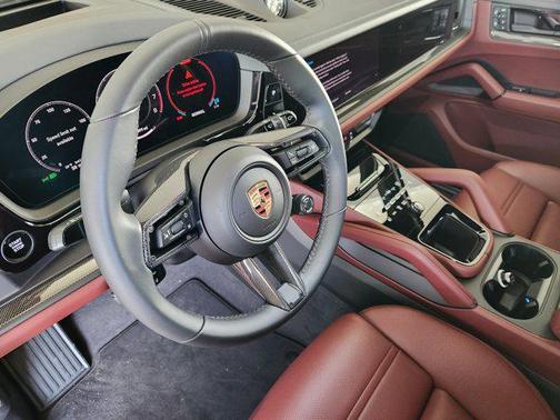2026 Porsche Cayenne GTS
