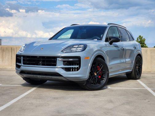 2026 Porsche Cayenne GTS