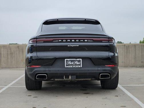 2024 Porsche Cayenne Coupe AWD