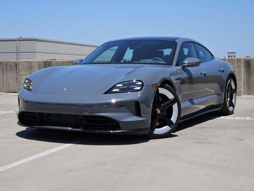 2025 Porsche Taycan GTS