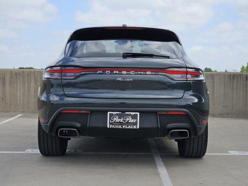 2026 Porsche Macan Macan