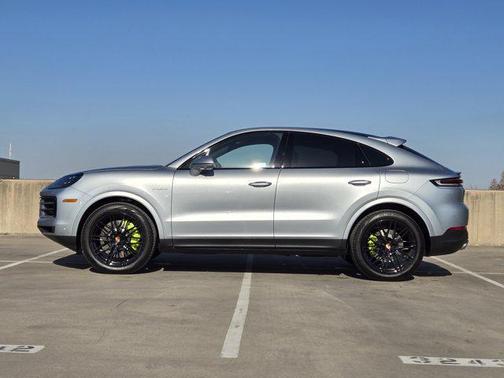2026 Porsche Cayenne Cayenne E-Hybrid