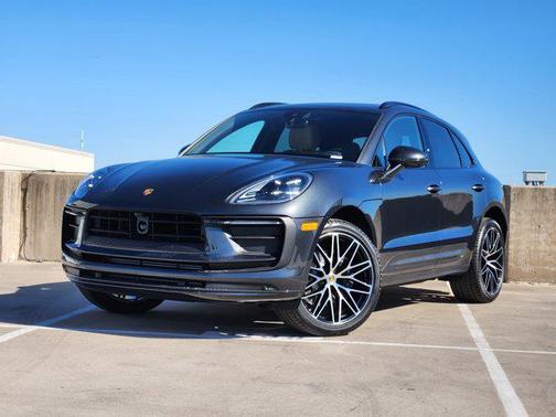 2026 Porsche Macan AWD