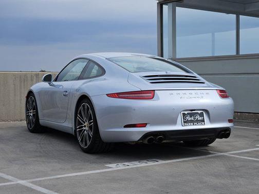 2015 Porsche 911 Carrera S