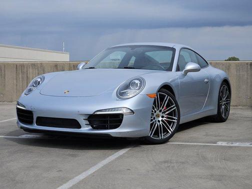 2015 Porsche 911 Carrera S