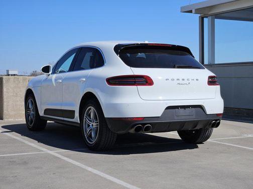 2017 Porsche Macan S
