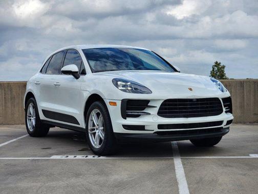 2021 Porsche Macan AWD