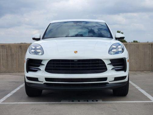 2021 Porsche Macan AWD