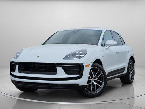 2025 Porsche Macan AWD
