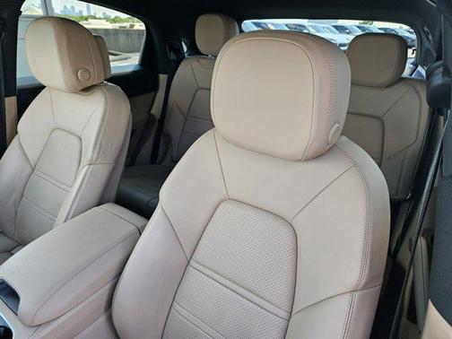 2021 Porsche Cayenne Coupe AWD
