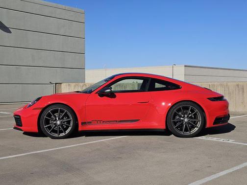 2023 Porsche 911 Carrera T