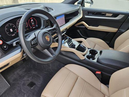 2025 Porsche Cayenne Cayenne