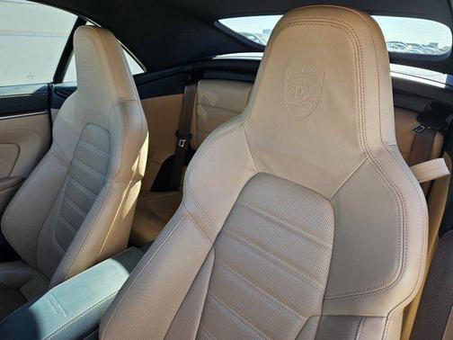 2021 Porsche 911 Turbo S