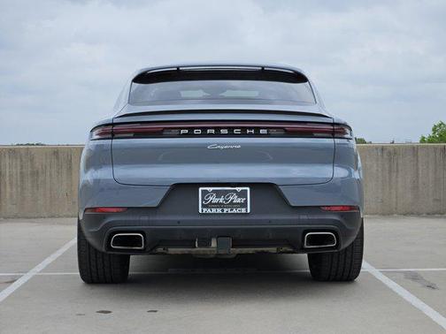 2024 Porsche Cayenne Coupe AWD