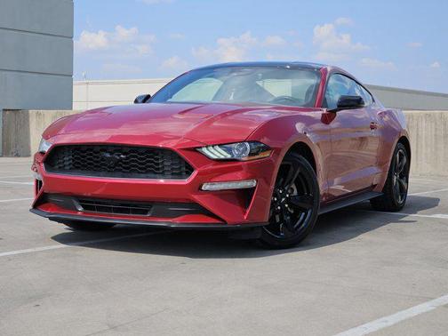 2022 Ford Mustang EcoBoost Premium