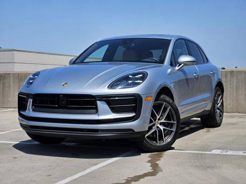 2024 Porsche Macan AWD