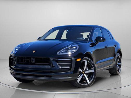 2023 Porsche Macan T