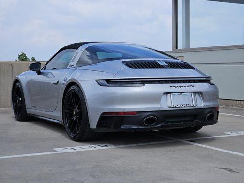 2024 Porsche 911 Targa 4 GTS