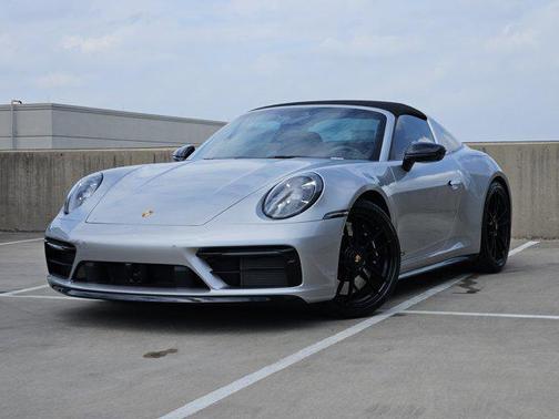2024 Porsche 911 Targa 4 GTS