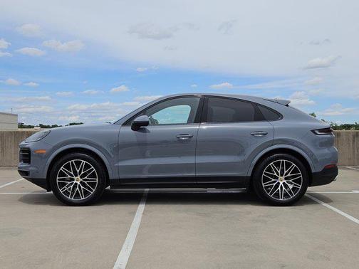 2024 Porsche Cayenne Coupe AWD