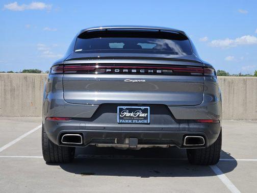 2025 Porsche Cayenne Coupe AWD