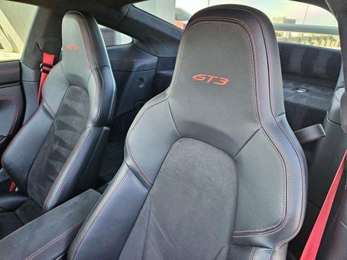 2022 Porsche 911 GT3
