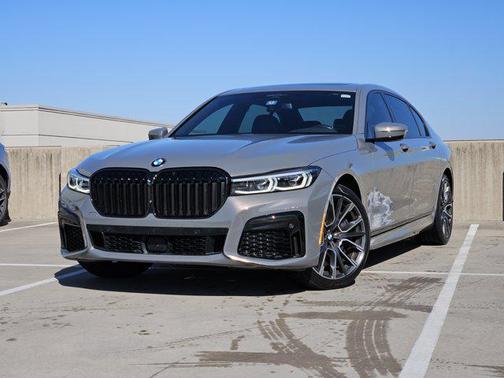 2022 BMW 740 i xDrive