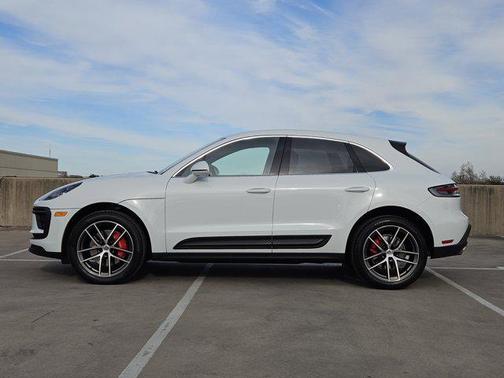 2025 Porsche Macan S