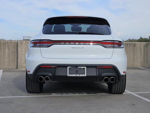 2025 Porsche Macan S
