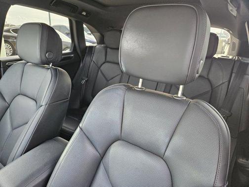 2025 Porsche Macan S