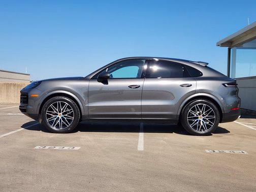 2025 Porsche Cayenne Cayenne